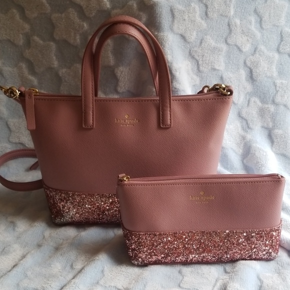 kate spade Handbags - Kate Spade Greta Court purse & makeup bag set